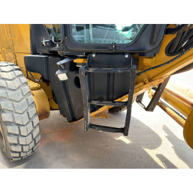 2015 كاتربيلر 12M3-47515284