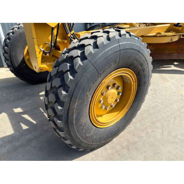 2015 كاتربيلر 12M3-47515295
