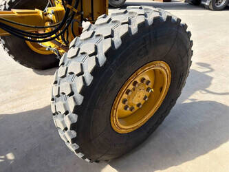 2015-caterpillar-12m3-47515300