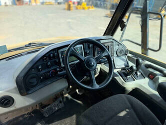 2016-caterpillar-730c2-1458258-47515364