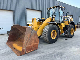 Image for WHEEL LOADERS 2016 Caterpillar 950M