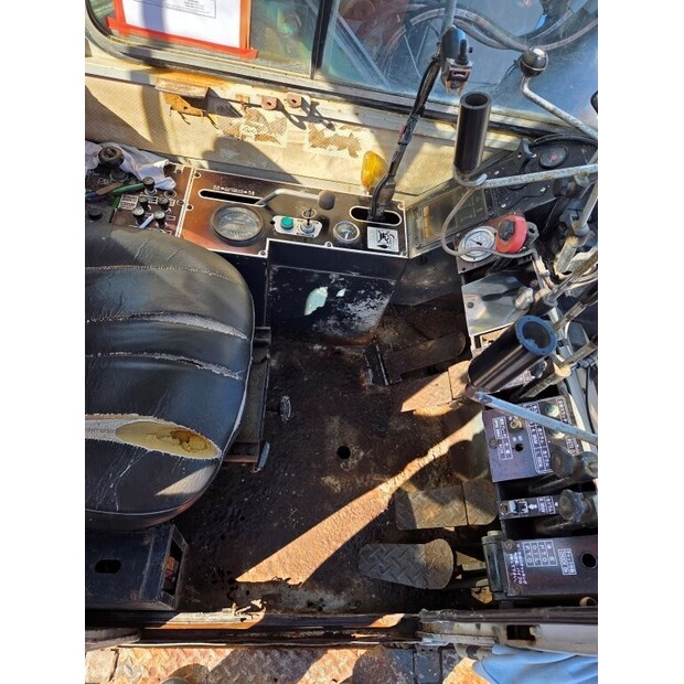 1998 IHI cch300T-47518437