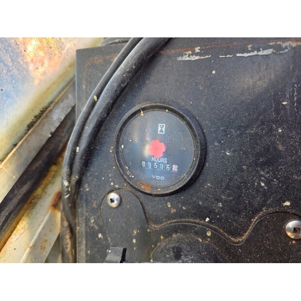 1998 IHI cch300T-47518438