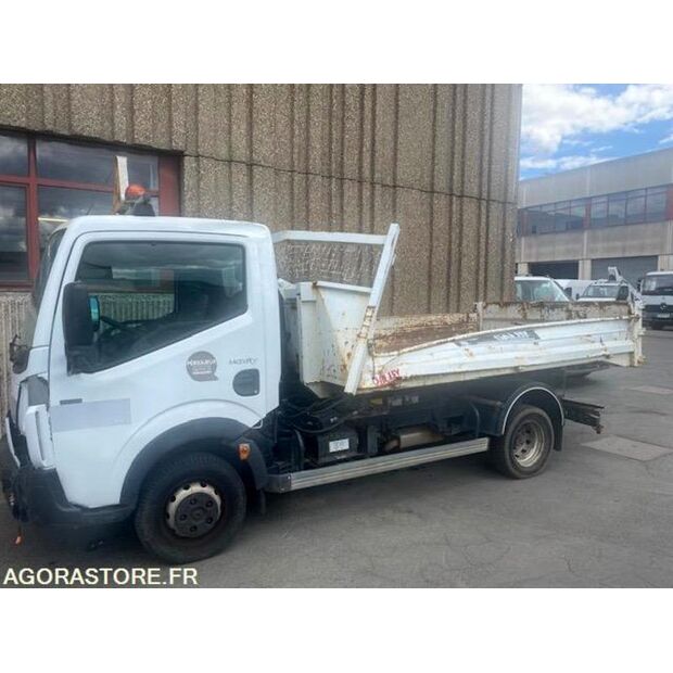2012 Renault Maxity-47526361