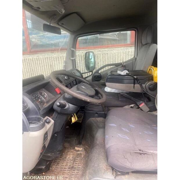 2012 Renault Maxity-47526363