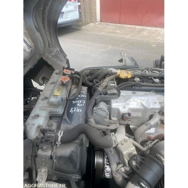 2012 Renault Maxity-47526370