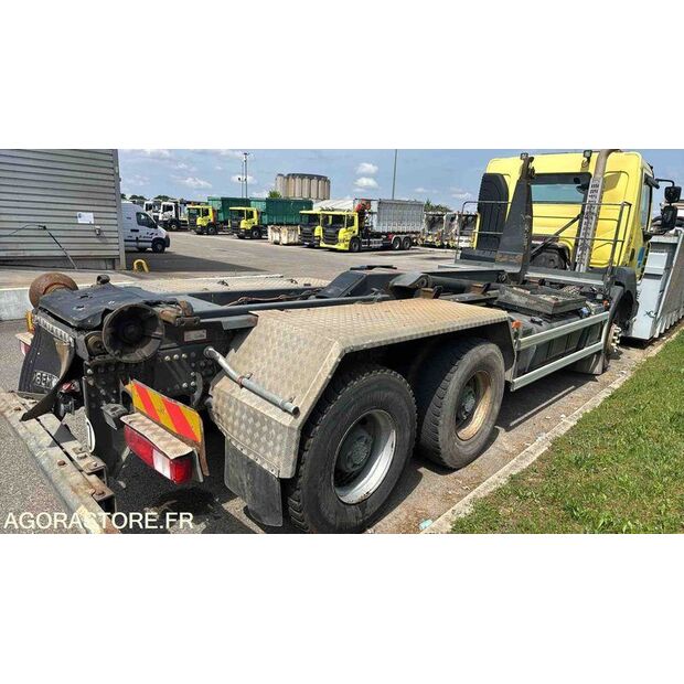2012 Renault Kerax-47526394
