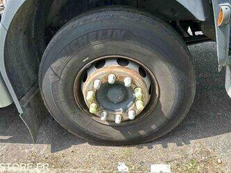 2012-renault-kerax-1458307-47526400
