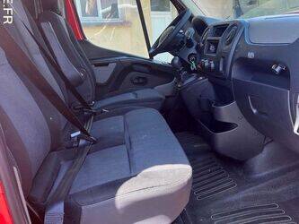2011-renault-master-1458312-47526551