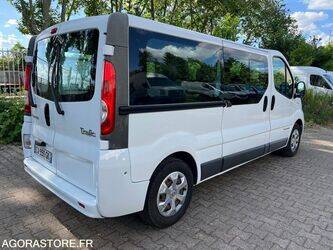 2013-renault-trafic-1458316-47526677