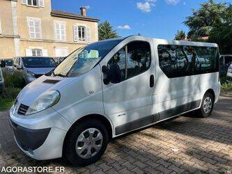 2013-renault-trafic-1458316-47526679