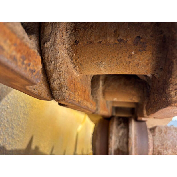 2011 Komatsu D85EX-15E0-47530365