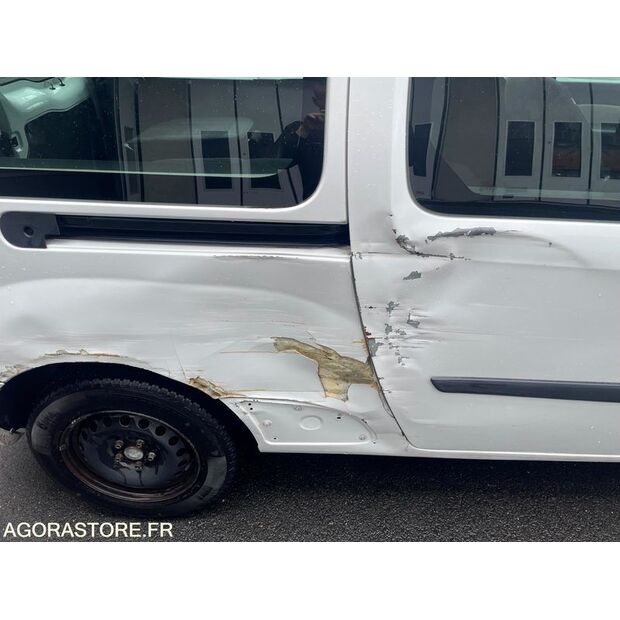 2015 Renault Kangoo-47541768