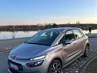 2016-citroen-c4-1458401-47541952