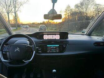 2016-citroen-c4-1458401-47541953