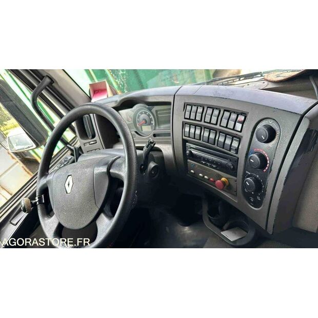 2011 Renault PREMIUM-47542129
