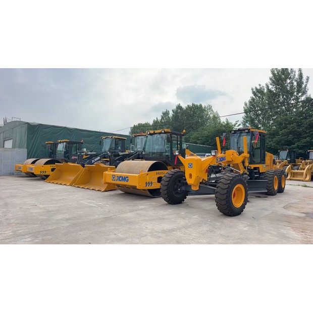 2023 XCMG GR1803-47544600
