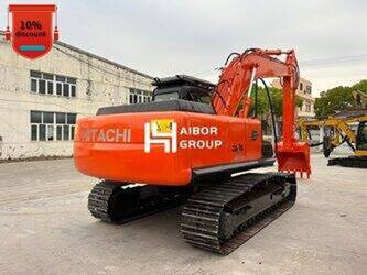 صورة ل حفارات 2025 هيتاشى ZX240