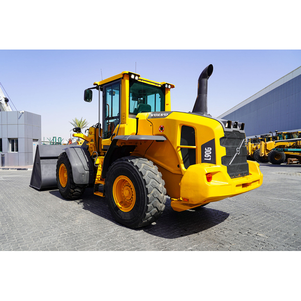 2014 فولفو L90G-47544806