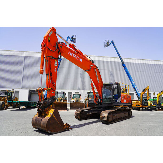 2017 Hitachi ZX360LC - 5B-47544867