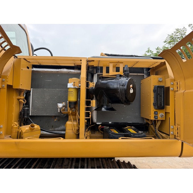 2017 Caterpillar 325CL-47545041
