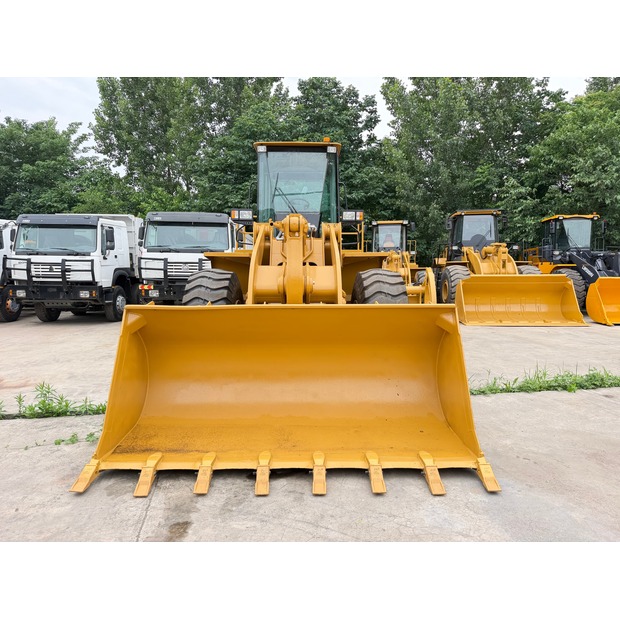 2017 كاتربيلر 966G-47545046