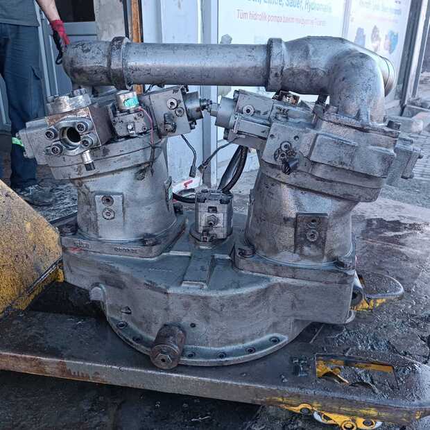 SPARE PARTS UCHIDA-REXROTH New Part No.: A7VO250EL6.2 LJF00-993-47545180