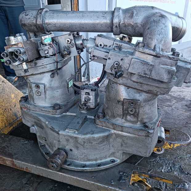 SPARE PARTS UCHIDA-REXROTH New Part No.: A7VO250EL6.2 LJF00-993-47545185