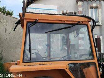 renault-800m-1458682-47558365