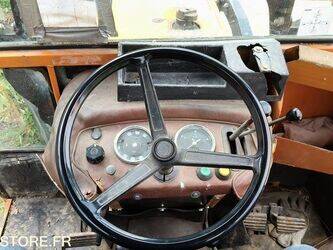 renault-800m-1458682-47558367