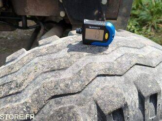 renault-800m-1458682-47558391