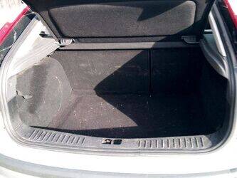 2006-ford-focus-1458684-47558513