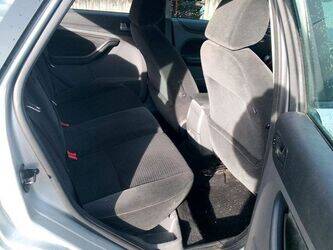 2006-ford-focus-1458684-47558514