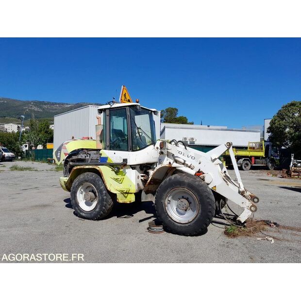 2004 Volvo L40B-47558571