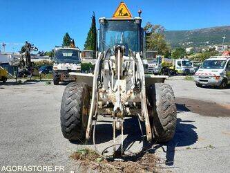 2004-volvo-l40b-1458686-47558578