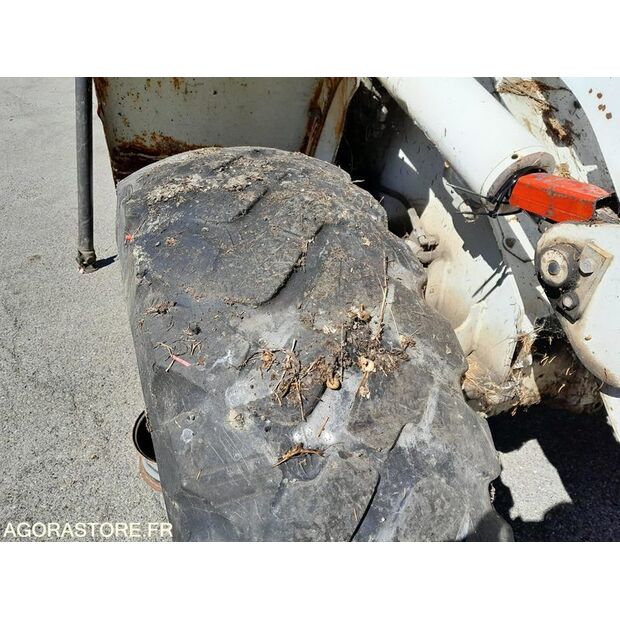 2004 Volvo L40B-47558583