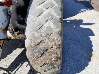 2004-volvo-l40b-1458686-47558586
