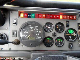 2001-renault-m210-1458696-47558836