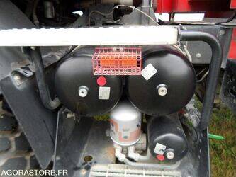 2001-renault-m210-1458696-47558842