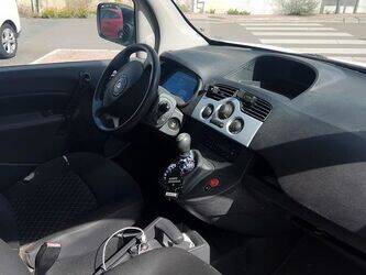 2012-renault-kangoo-1458700-47558940