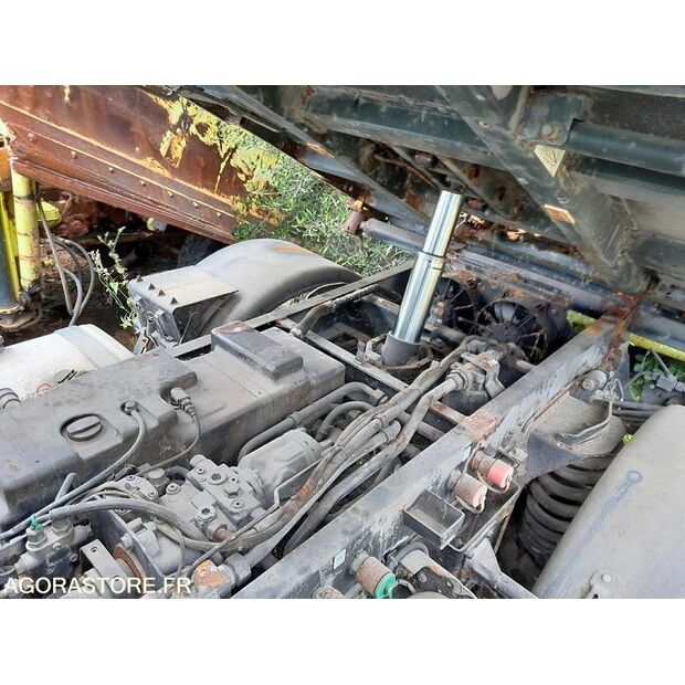 2004 مرسيدس بنز Unimog-47559056