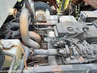 2004-mercedes-benz-unimog-1458704-47559058