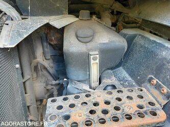 2004-mercedes-benz-unimog-1458704-47559071