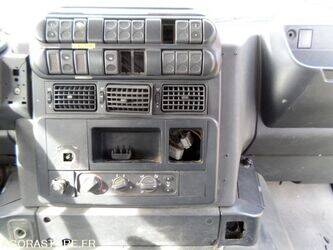 2009-iveco-260t36-1458705-47559121