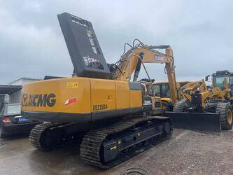 صورة ل حفارات 2025 اكس سي ام جي XE215DA للبيع في الإمارات العربيّة المتّحدة