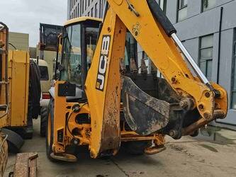 2025-jcb-3cx-1458746-47561808