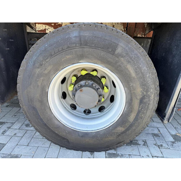 2005 رينو Rincheval-47562078