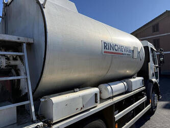 2005-renault-rincheval-1416656-47562101