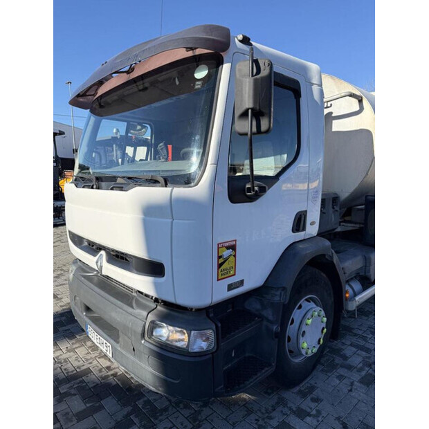 2005 رينو Rincheval-47562113