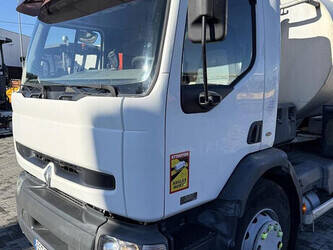 2005-renault-rincheval-1416656-47562113